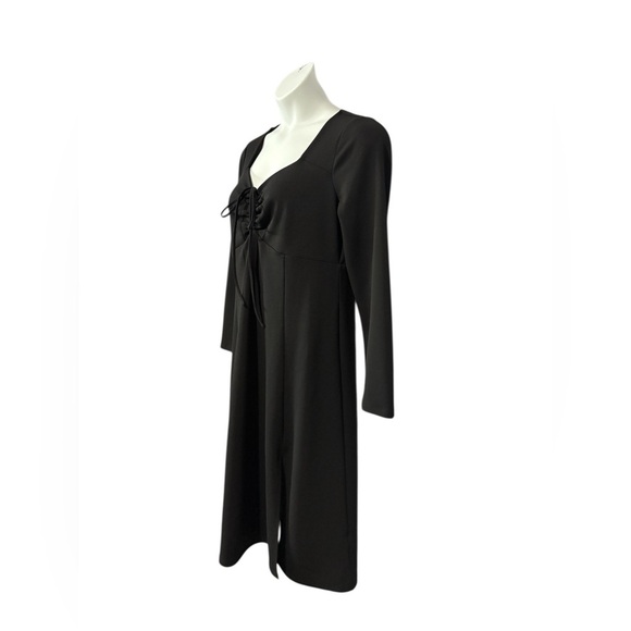 NWOT, Reitmans, Black Dress with Lace-Up Detail, XL - Picture 5 of 8